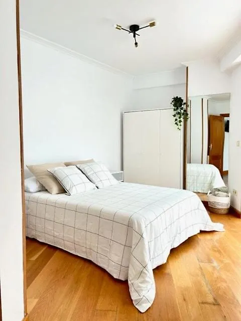 Apartamento Centro Santander contacts